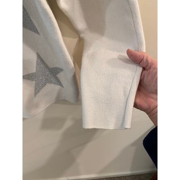 Sione Women's Sweater M Star Print Long Sleeve Metallic White Knit Pullover - Picture 4 of 8